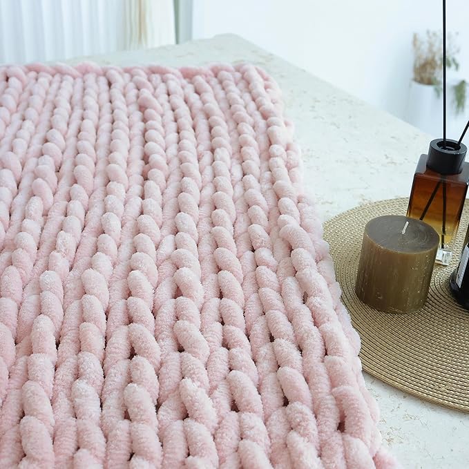 Maetoow Chenille Chunky Knit Blanket Throw (40×50 Inch), Handmade Warm & Cozy Blanket Couch, Bed, Home Decor, Soft Breathable Fleece Banket, Christmas Thick and Giant Yarn Throws, Light Pink