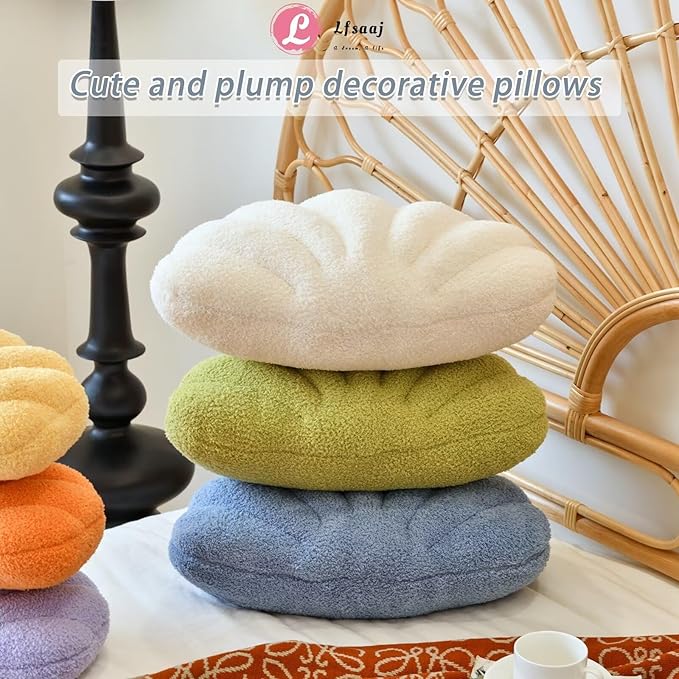 Green Seashell Throw Pillows, Shell Shaped Throw Pillows, 13 Inch Soft Home Decorative Pillow Plush Cushion for Bed Couch Living Sofa Room Decor Accent Throw Pillow