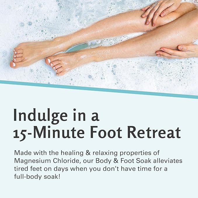 Magnesium Flakes for Bath and Foot Soak, Fragrance Free Mineral-Rich Sea Salts for Overworked Feet, Dry Skin & Sore Muscles, Formulated with Stem Cell Extract for Skin Renewal, 28 oz (1.75 lb) by M3