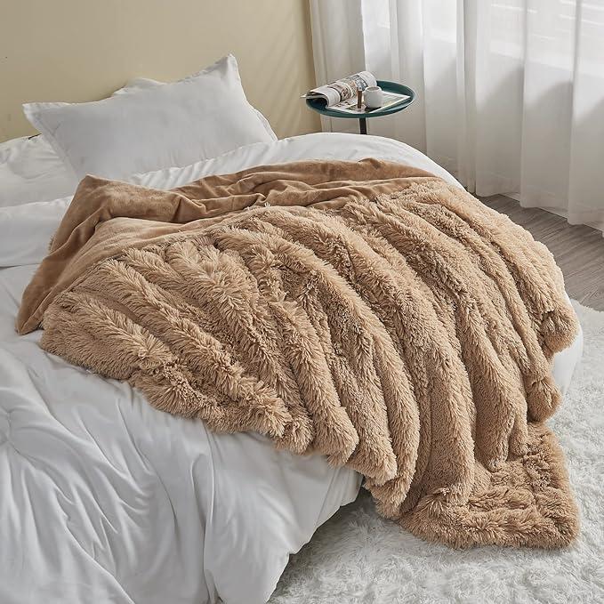 GONAAP Fuzzy Faux Fur Throw Blanket Queen Size Brown Super Soft Cozy Plush Fuzzy Shaggy Blanket for Couch Sofa Bed (Brown, Queen(90"x90"))